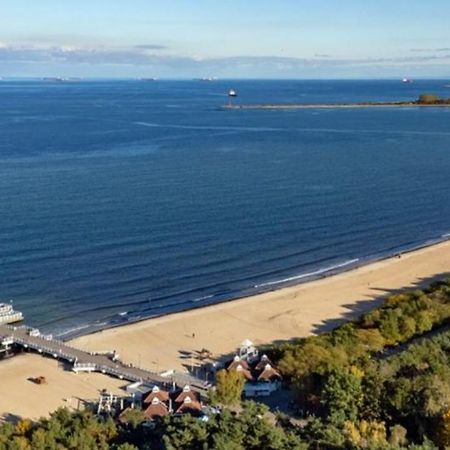 Апартаменты Brzezno Plaza Гданьск Экстерьер фото
